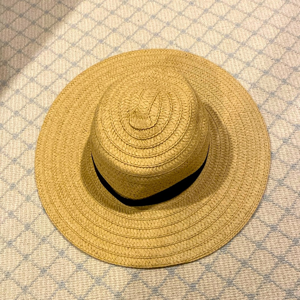 Madewell straw brimmed hat with black band, size M/L